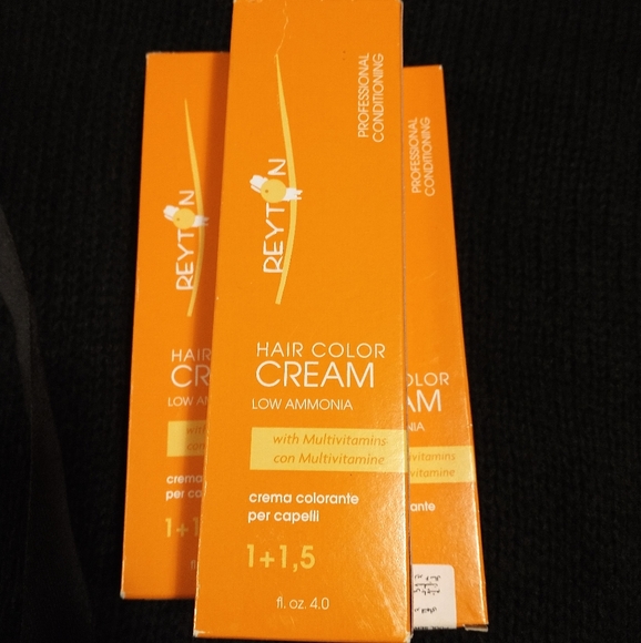 4/$25- Reyton Ash Blonde Hair Colour Cream - Picture 2 of 7